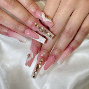 Nail Salon in Cypress, TX 77433